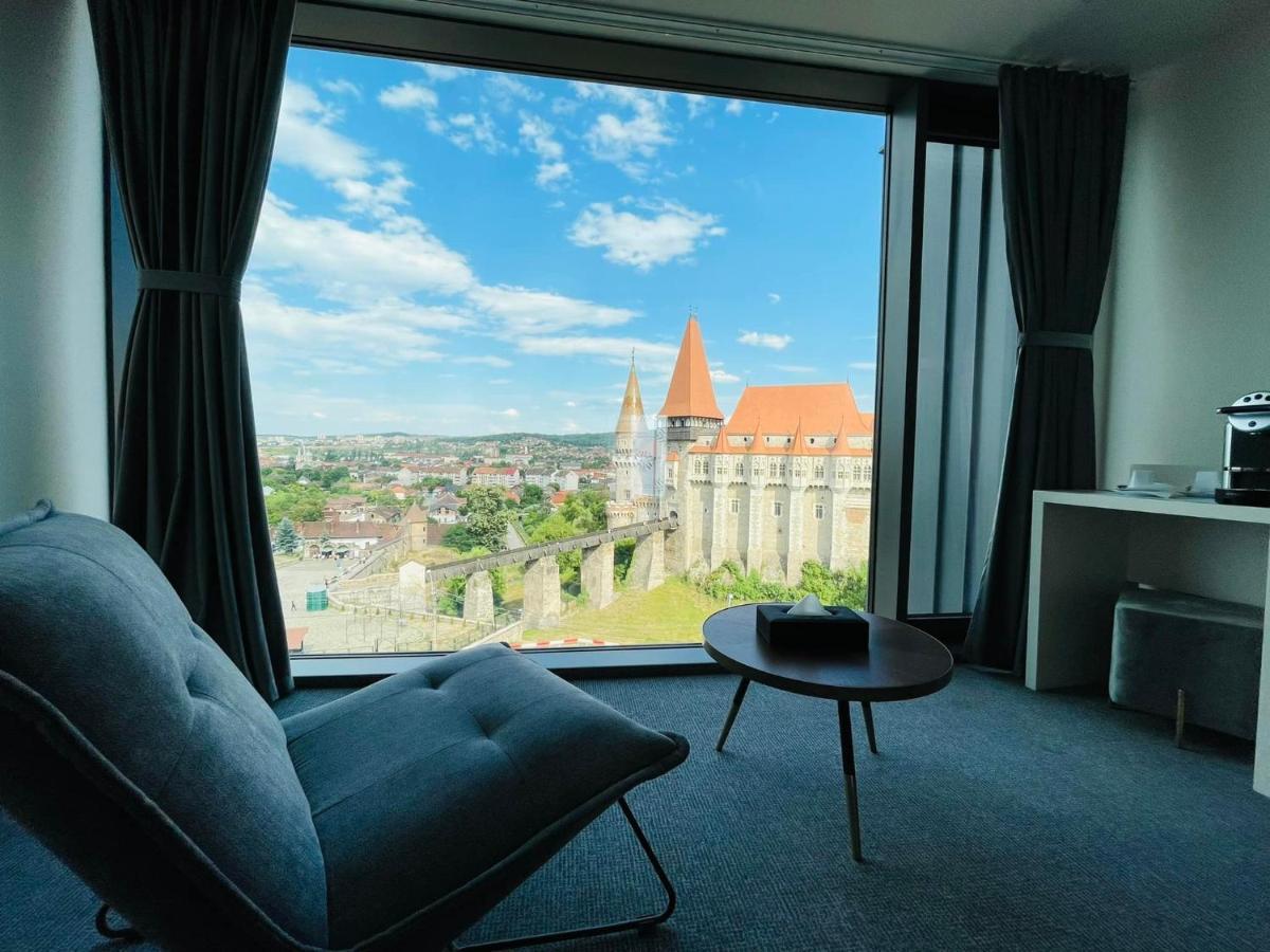 Werk Hotel & Spa Hunedoara Exteriör bild