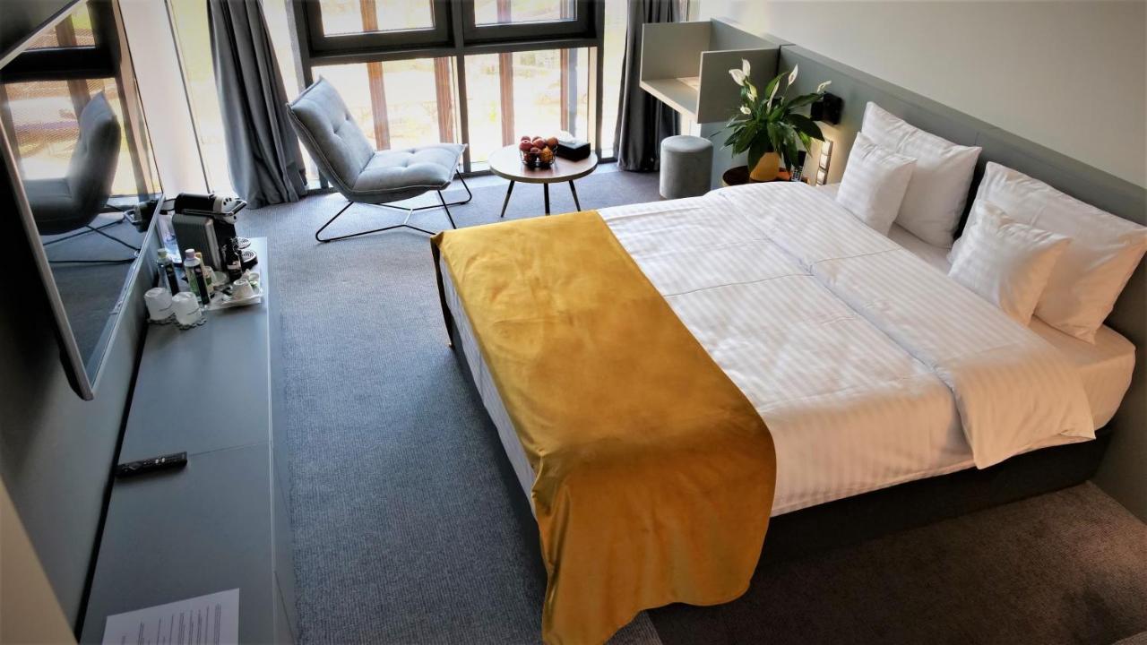 Werk Hotel & Spa Hunedoara Exteriör bild