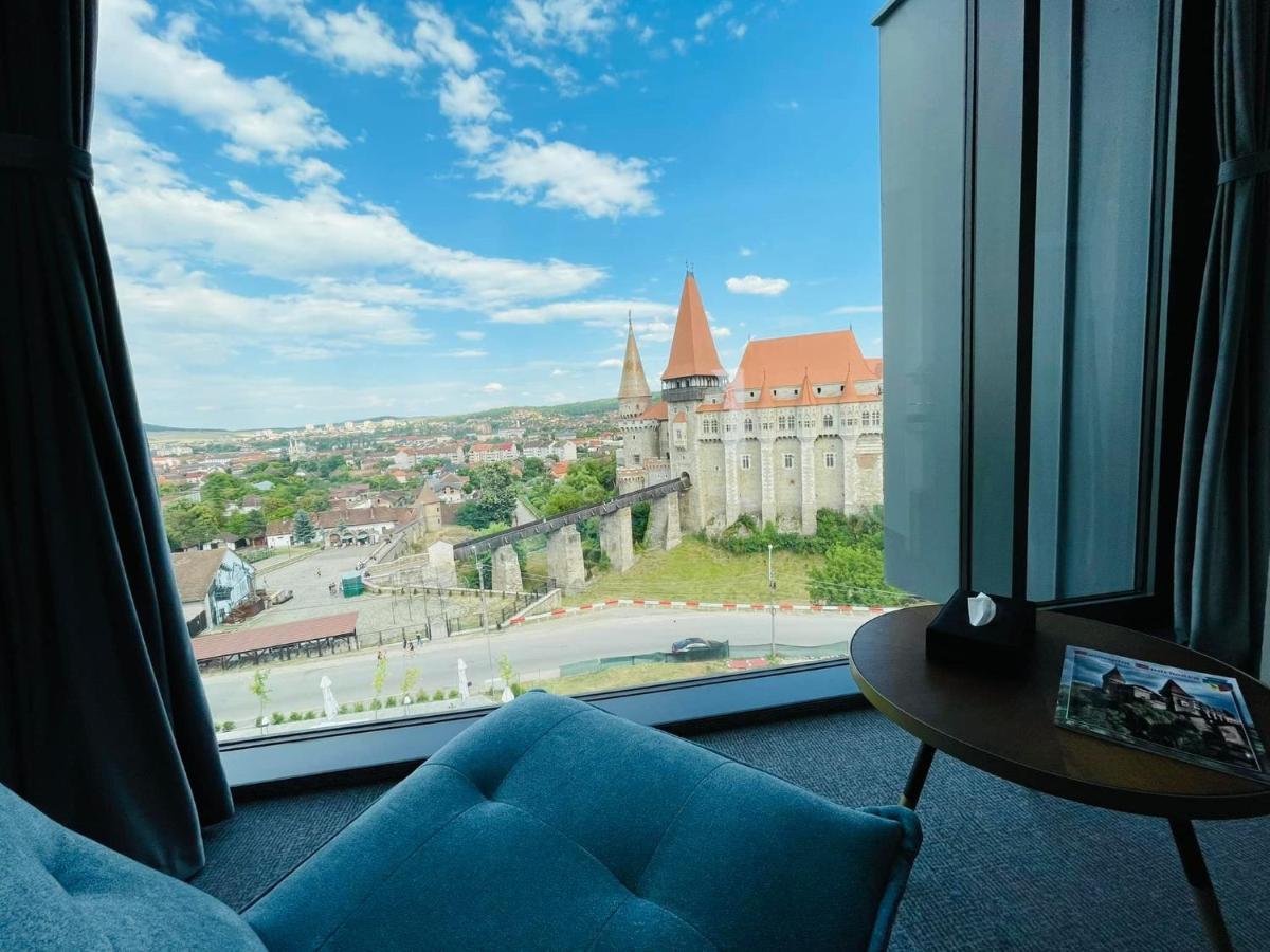 Werk Hotel & Spa Hunedoara Exteriör bild