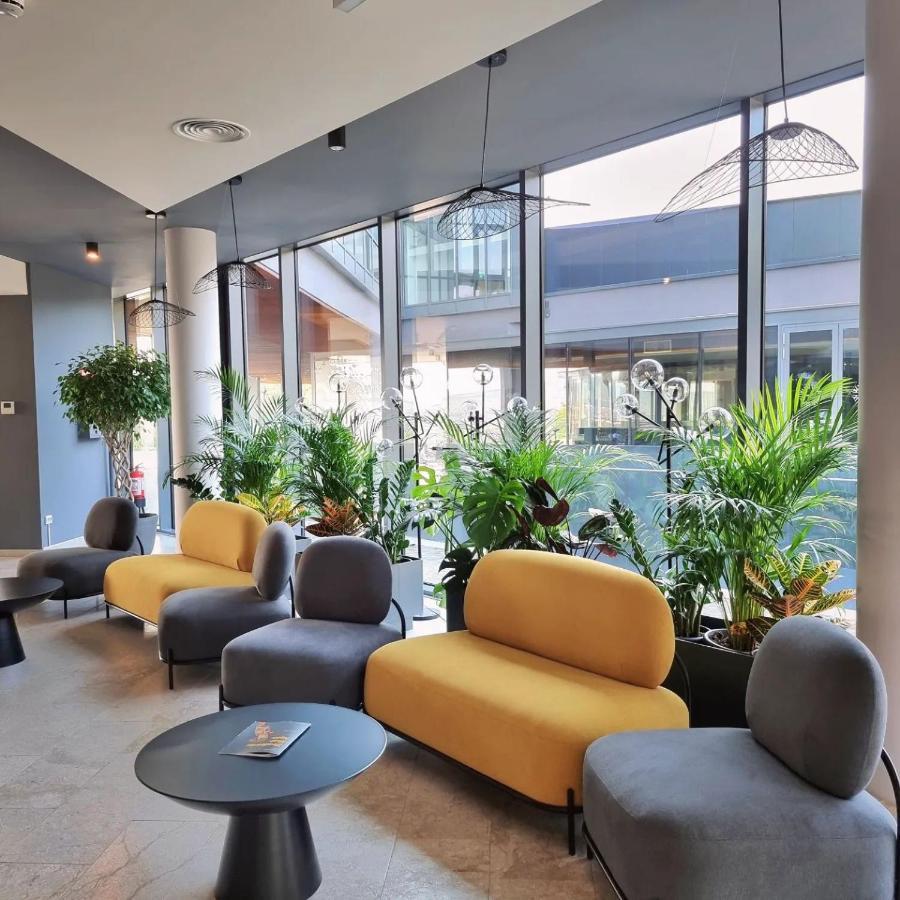 Werk Hotel & Spa Hunedoara Exteriör bild