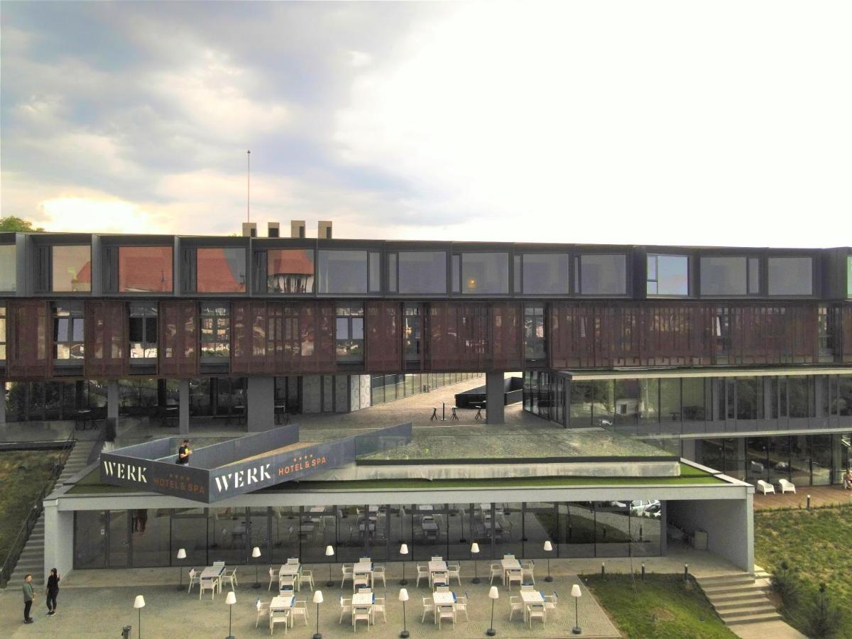 Werk Hotel & Spa Hunedoara Exteriör bild